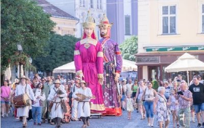 Belvárosban sétálunk a királyokkal a júliusi szombatokon!